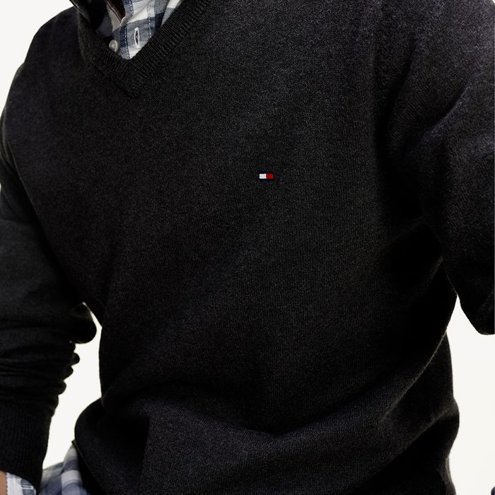 blusa tommy sueter