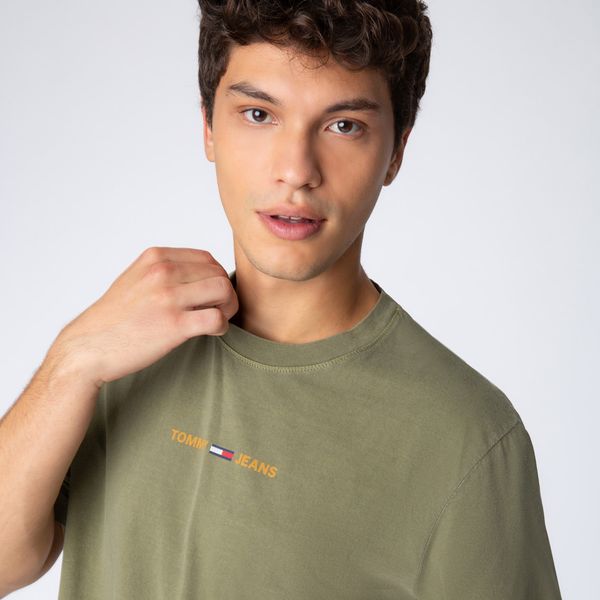 Roupas - Camisetas Verde Militar Hilfiger